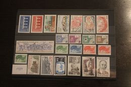 France 1984, Postfrisch, Frankreich Jahrgang 1984, 60 Werte, überkomplett, 4 Steckkarten - 1980-1989