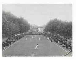 PEZENAS HERAULT PLACE DU 14 JUILLET - LE JEU DE TAMBOURIN - AU FOND TABAC DEBIT DU BON COIN LA MAISON CHAMAYOU PHOTO - Sports