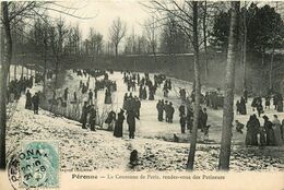 Péronne * La Couronne De Paris * Rendez Vous Des Patineurs * Patin à Glace - Peronne