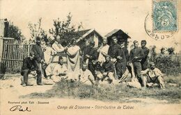 Camp De Sissonne * Distribution De Tabac * Militaires - Sissonne