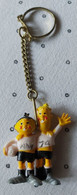 FIFA FOOTBALL WORLD CUP - GERMANY 1974. Vintage Mascot TIP&TAP      FOOTBALL  PENDANT   PLIM - Habillement, Souvenirs & Autres