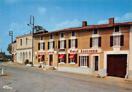 CHAMPDENIERS - Hostellerie Du Boeuf Couronné - Champdeniers Saint Denis