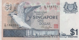 (B0183) SINGAPORE, 1976 (ND). 1 Dollar. P-9. XF - Singapore