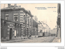 CPA Bruxelles Schaerbeek école Des Filles De La Rue Josaphat - Schaerbeek - Schaarbeek