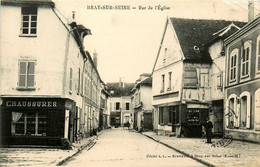 Bray Sur Seine * Rue De L'église * Commerce Magasin Chaussures - Bray Sur Seine