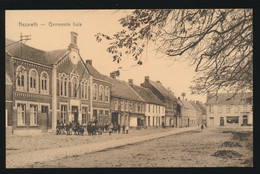 NAZARETH     GEMEENTEHUIS    ( MET KINDEREN ) - Nazareth