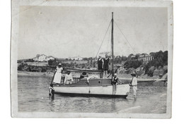 LE BATEAU L EGLANTINE EN BORD DE PLAGE - PHOTO 11*8 CM - Boats