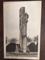 Cpa,Laon, Le Monument Aux Morts , éd LL, Non écrite ( 02 Aisne) - Laon