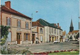 Loiret : AMILLY : Le  Bourg  , Voiture  Peugeot-citroën , Mairie  , Cim - Amilly