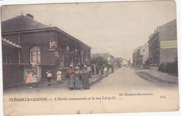 44234  -  Flemalle-Grande   L'école Communale  Et  La Rue Léopold - Flémalle