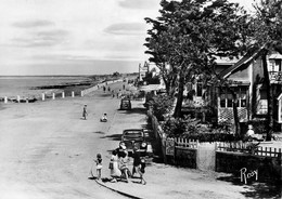 Tharon Plage * Vue Sur Le Remblai * Villa * Tabac * Autos - Tharon-Plage