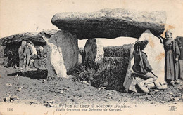 Thème: Dolmen Et Menhir:    Roscoff   29        Les Dolmens  De Caravel   (voir Scan) - Dolmen & Menhirs