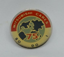 VP18 Pin's Automobile Voiture Mitsubishi Cares  75 Mappe Monde Achat Immédiat - Mitsubishi