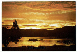 Neuseeland, Sunset Lake Te Anau - New Zealand