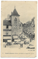 CPA ANIMEE LONS LE SAUNIER, ANIMATION, MARCHE, LE BEFFROI ET L'ENTREE DES ARCADES, JURA 39 - Lons Le Saunier