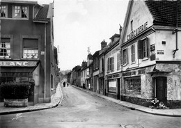 Bonnières * La Rue Raymond Pochon * Charcuterie - Bonnieres Sur Seine