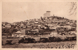 CHATEAUNEUF DU PAPE ( 84 ) - Vue Générale - Chateauneuf Du Pape