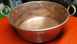 ANCIENNE BASSINE A CONFITURE. CUIVRE. 11 Litres. Bord Roulé. Poignée Bronze.1960 - Cobre