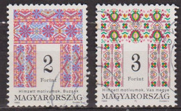 Folklore - HONGRIE - Motifs Décoratifs - N° 3496-3497 - 1995 - Used Stamps