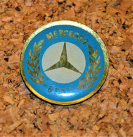 Rare Pin's  Mercedes - Mercedes