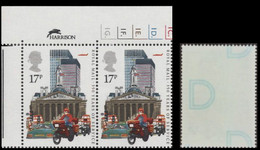 GREAT BRITAIN 1985 Post Office Royal Mail Motorbike Skyscraper 17p CORNER PAIR ERROR:print On Reverse Gum Letter - Errors, Freaks & Oddities (EFOs