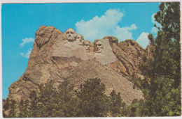 ETATS UNIS - MOUNT RUSHMORE - SOUTH DAKOTA-THE SHRINE OF DEMOCRACY-CONCEIVED BY GUTZON BORGLUM-SHOWING THE FACES OF : .. - Mount Rushmore