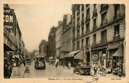 Paris * 11ème * Rue Oberkampf * Automobile Voiture Ancienne Autobus SCHNEIDER H 1923 * Mercerie - District 11