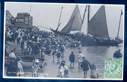 Cpa D' Angleterre The Beach Hastings Judges    DEC19-56 - Hastings