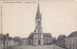 72 -/ ST MARS La BRIERE : Place De L'Eglise  - Manque Coin Sup. Droit. - Autres & Non Classés