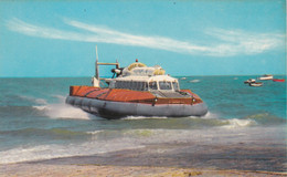 SRN6 HOVERCRAFT - Aéroglisseurs