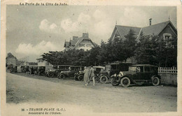 Tharon Plage * Le Boulevard De L'océan * Le Grand Hôtel * Automobile Voiture Ancienne - Tharon-Plage