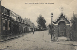 CARTE POSTALE STEENVOORDE - RUE DE BERGUES - 59 NORD - CHAPELLE - Steenvoorde