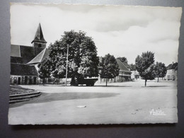 La Place - Courson-les-Carrières