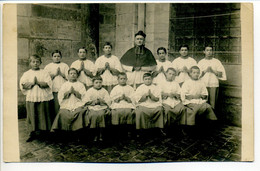 Carte Photo Originale Prêtre Et Groupe D'Enfants De Chœur - Andere & Zonder Classificatie