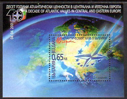 BULGARIA 2001 Atlantic Club (NATO) Block MNH / **..  Michel Block 247 - Neufs