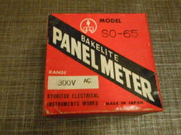 Radio Bakelite Meter - Componenti