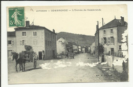 63 . COMBRONDE . L ENTREE DE COMBRONDE . ATTELAGE . HOTEL . CAFE   CHANIER ( Trace D Acarien ) - Combronde