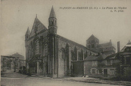 79 -SAINT-JOUIN-de-MARNES - La Place De L'Eglise - Saint Jouin De Marnes