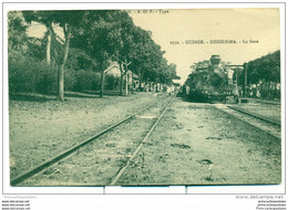 CPA Guinée Bissikrima La Gare Et Le Train - Französisch-Guinea