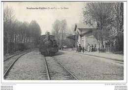 CPA 95 Nesles La Vallée Le Train Tramway La Gare - Nesles-la-Vallée