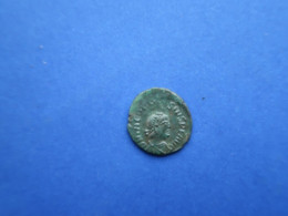 THEODOSIUS I   -   (379 - 395) AD  -   AE4   1,22 Gr.   -  CYZIQUE  -   RIC 52  -   SUPER! - The End Of Empire (363 AD To 476 AD)