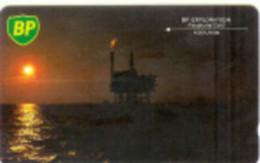 OIL-RIG : O11A BP Platform By Night Small Notch 3BPEA Big Logo USED - [ 2] Oil Drilling Rig