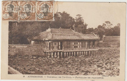 Carte Postale ANNAM (Tombeau De Tu-Duc) - Budismo