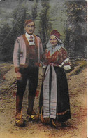 Les Vieux Costumes Pyrénéens : Un Couple De Bethmalais - Saint Girons