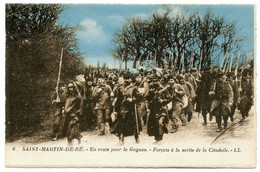 Bagne.départ De Forçats Pour La Guyane.Saint-Martin-de Ré.sortie De La Citadelle. - Bagne & Bagnards