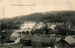 La Gacilly * Le Pont Et Le Port * Péniche Batellerie - La Gacilly