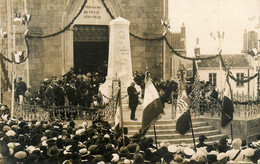 Legé * Carte Photo * Fête Inauguration ? * église Notre Dame De Pitié Et Monument Aux Morts - Legé