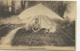 SPORT/ La Maison Du Canoëiste (BELLE CARTE, Jeune Homme En Marinière Devant Sa Tente) - Rudersport