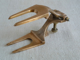 Rare Ancien Articulateur Sofar Prothésiste Dentaire En Bronze . - Medical & Dental Equipment