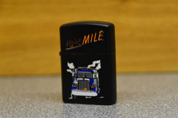 Aansteker - Lighter - Briquet - Accendino: Zippo Champ Z-16 Flying Mile (fake) - Zippo